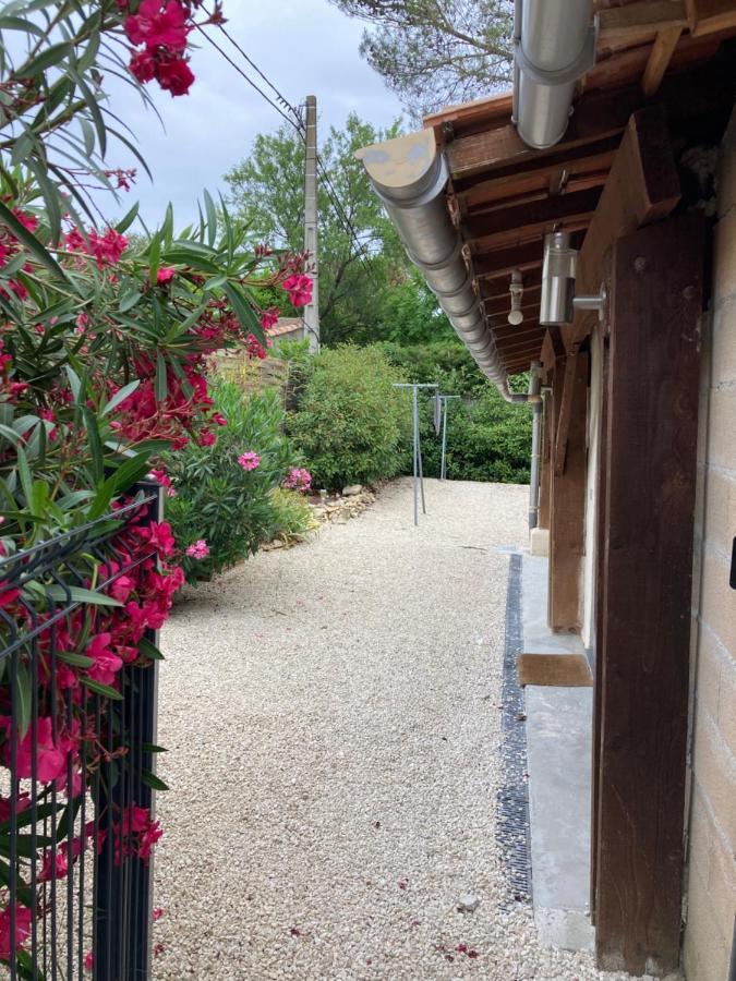 Au Coeur De La Pinede De 1 A 4 Personnes Villa Langlade Екстериор снимка